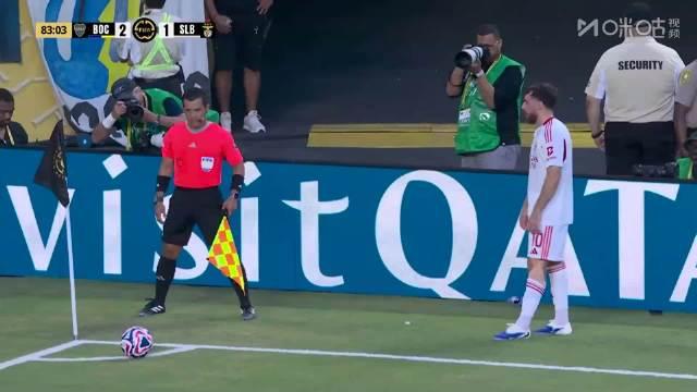 包含莱比锡遭遇争议红牌，本菲卡乘势反超比分完成逆转的词条